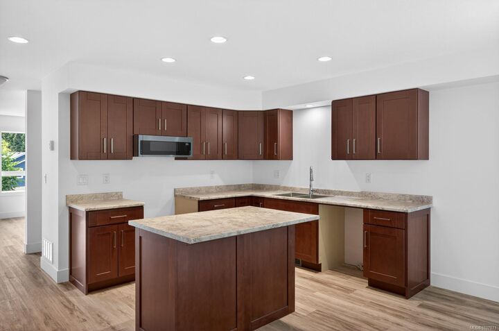 Property Photo:  2899 River Rd #114  BC V0R 1K0 