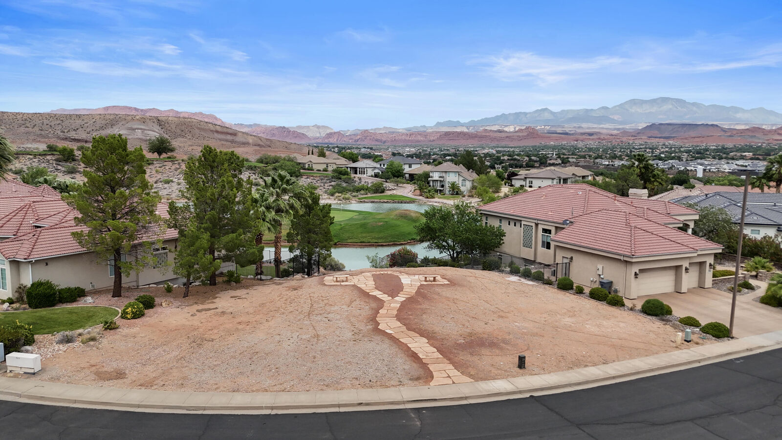 Property Photo: 2476 Canyon Ridge Cir UT 84770