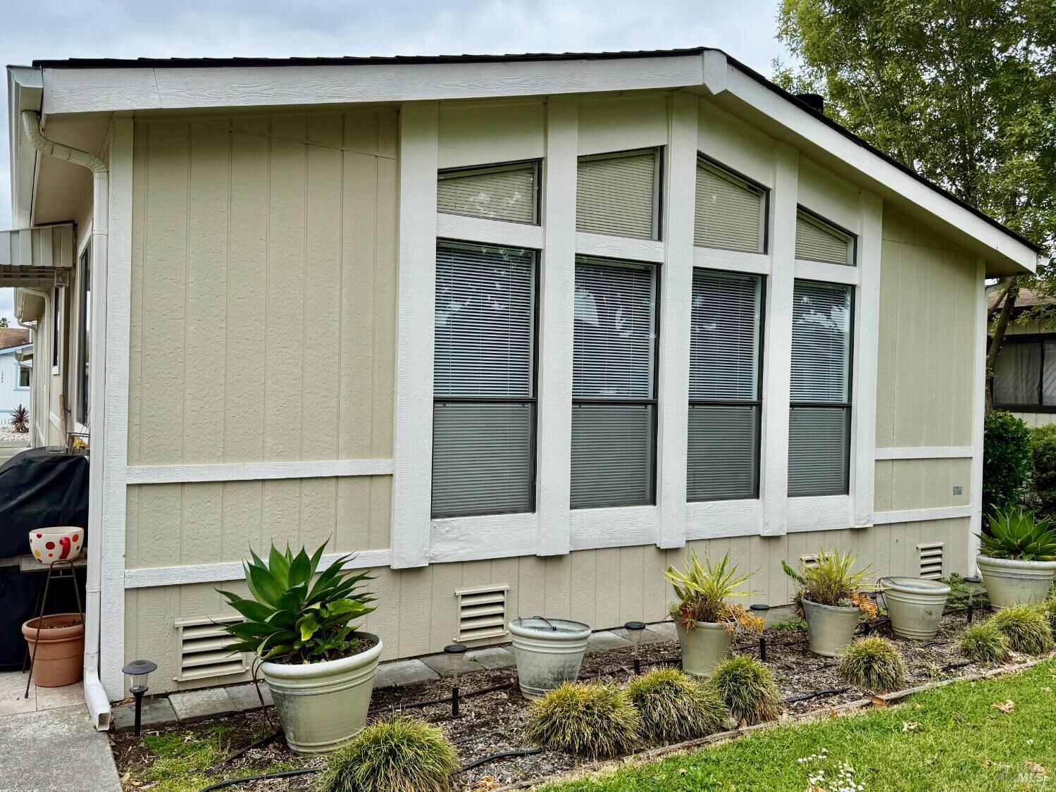 Property Photo:  1556 Royal Oak Drive  CA 94954 