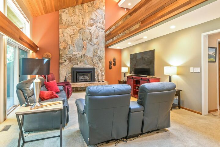 Property Photo:  23951 58A Place  BC V2Z 1A5 
