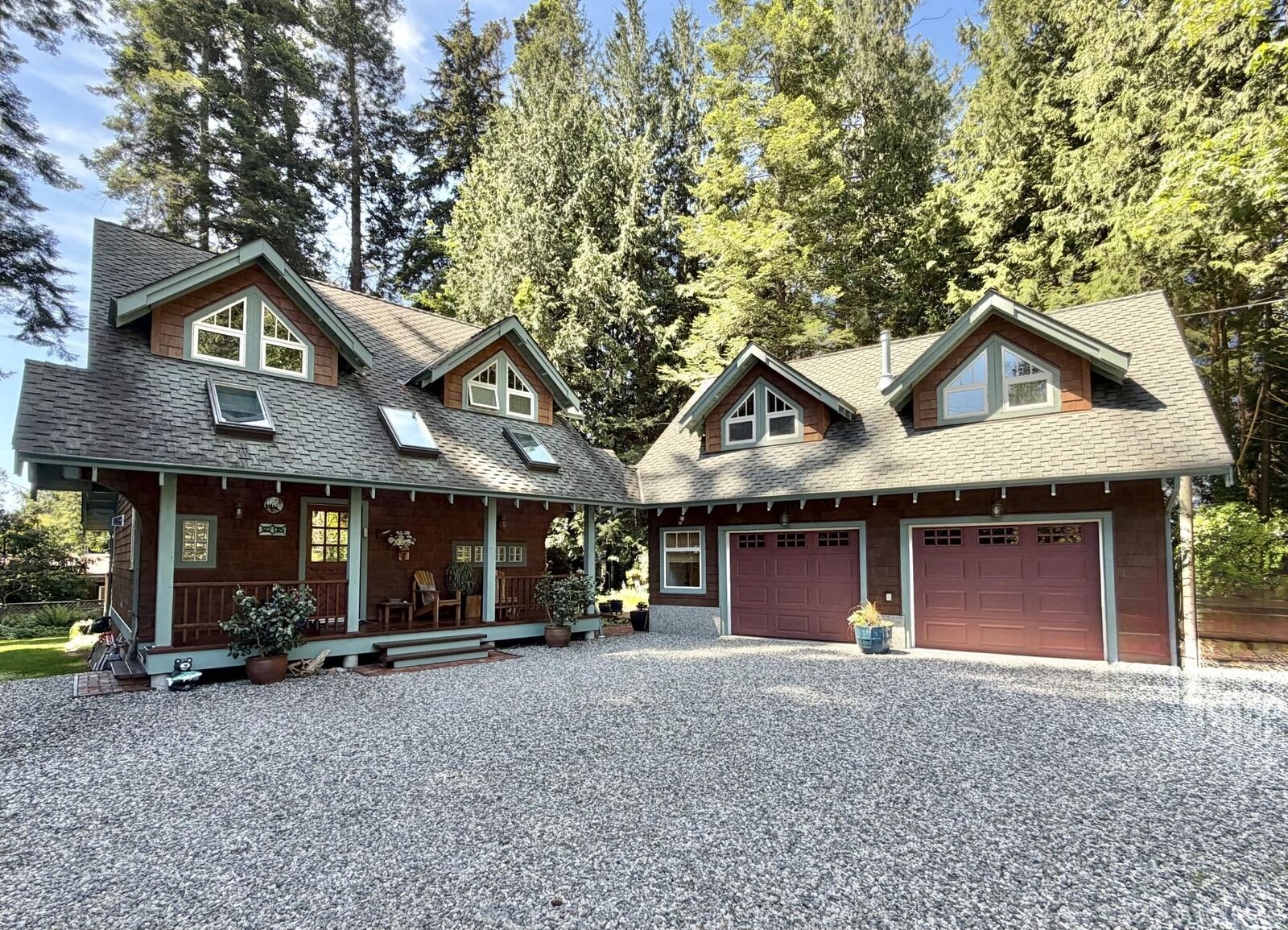 Property Photo: 3205 Beach Avenue BC V0N 2W0