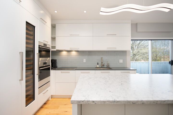 Property Photo: 2755 Maple Street 410 BC V6J 5K1