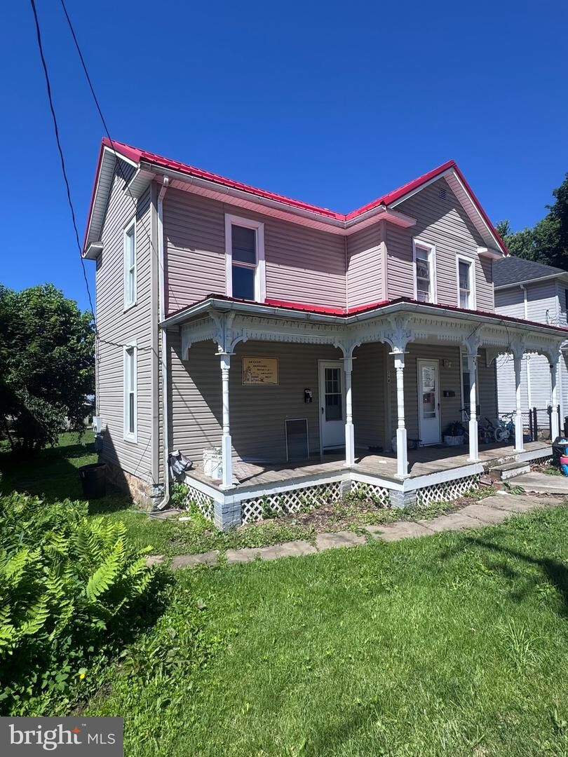 Property Photo: 26 W College Avenue B MD 21532