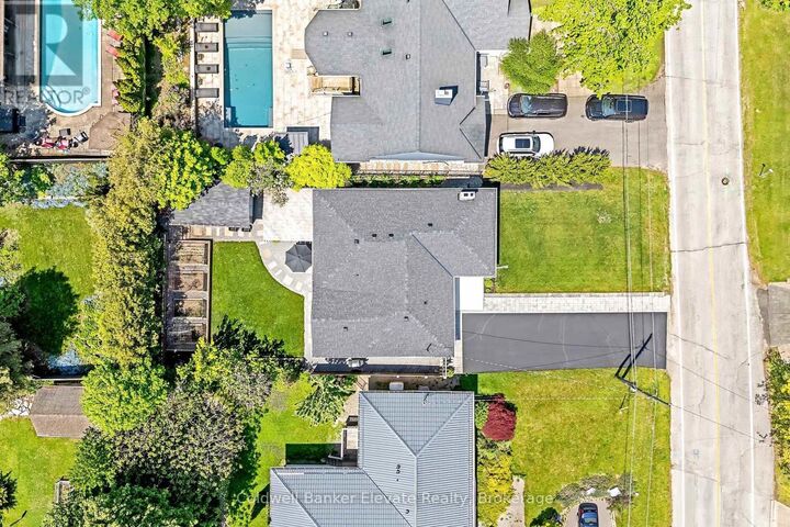Property Photo:  21 Market Street  ON L7G 3B9 