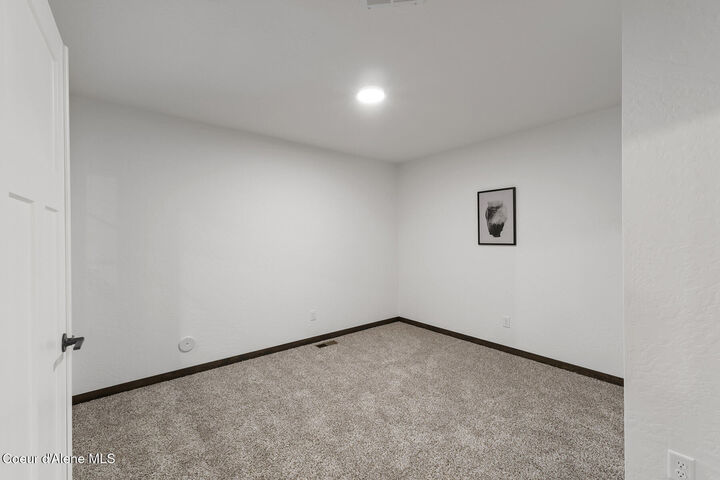 Property Photo:  Lt 2 Blk 3 E Valley St S  ID 83822 