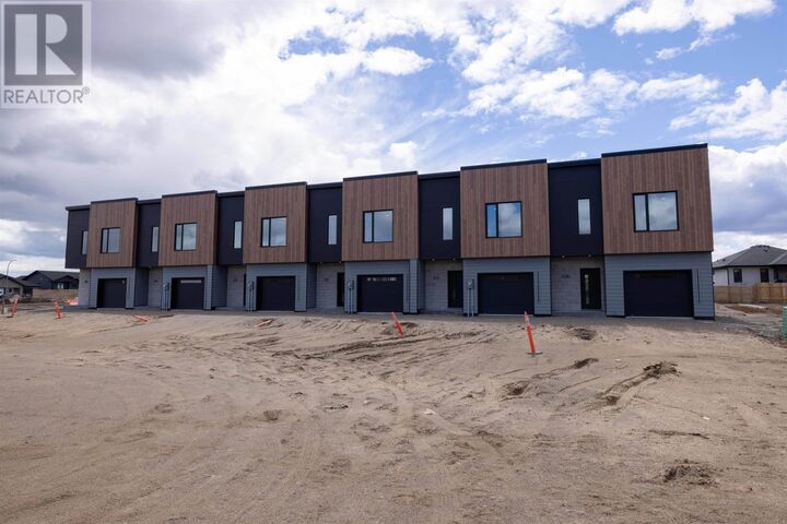 Property Photo:  836 Weiler Blvd  ON P7C 0A7 