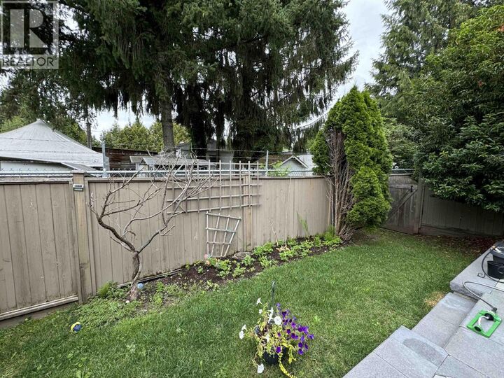 Property Photo:  11860 210 Street 15  BC V2X 3J2 