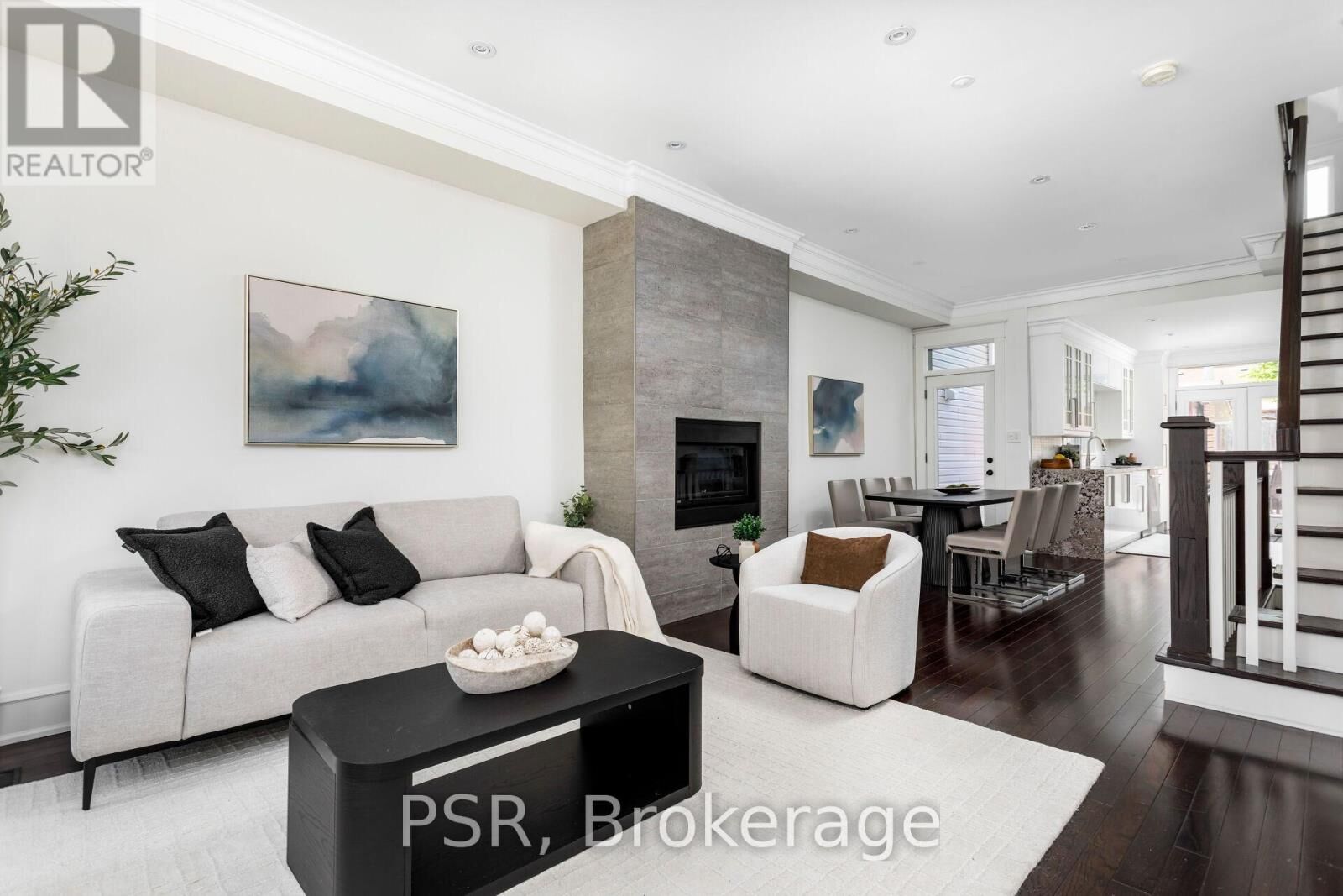 Property Photo:  38 Wyndham Street  ON M6K 1R7 