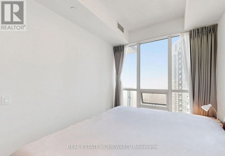 Property Photo: 2200 Lakeshore Boulevard West 3303 ON M8V 1A4