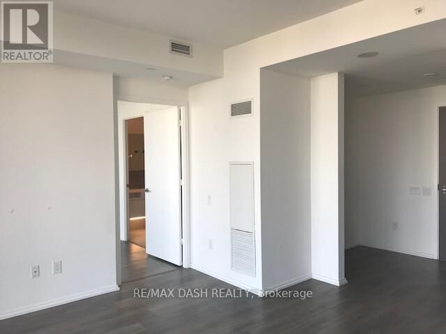Property Photo:  45 Charles Street East 4811  ON M4Y 0B8 