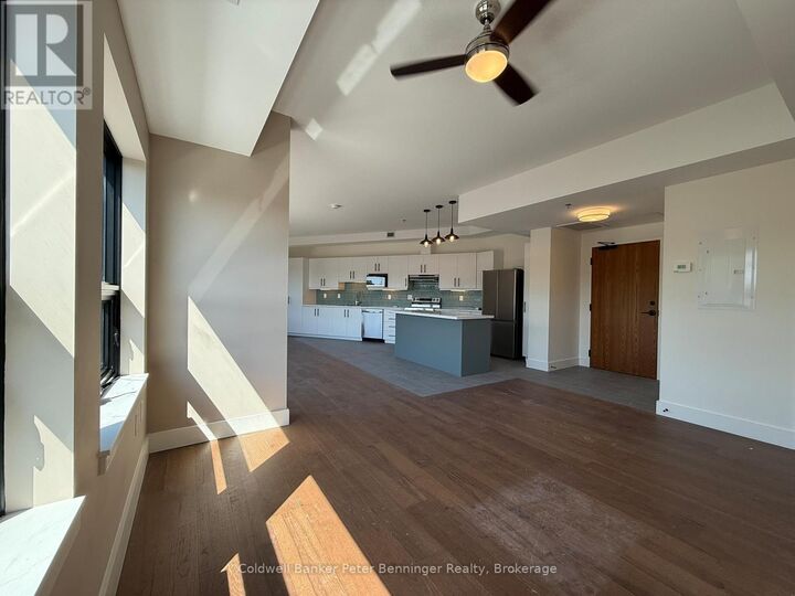 Property Photo:  604 South Queen Street South 405  ON N0G 2N0 