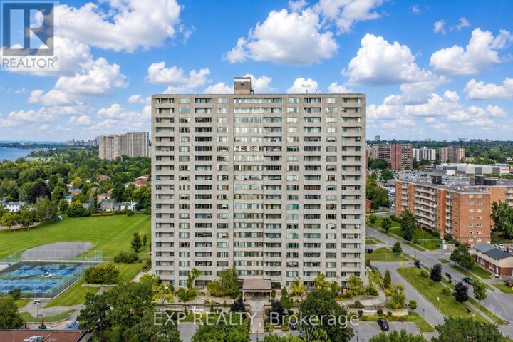 2625 Regina Street 2008 — photo 1