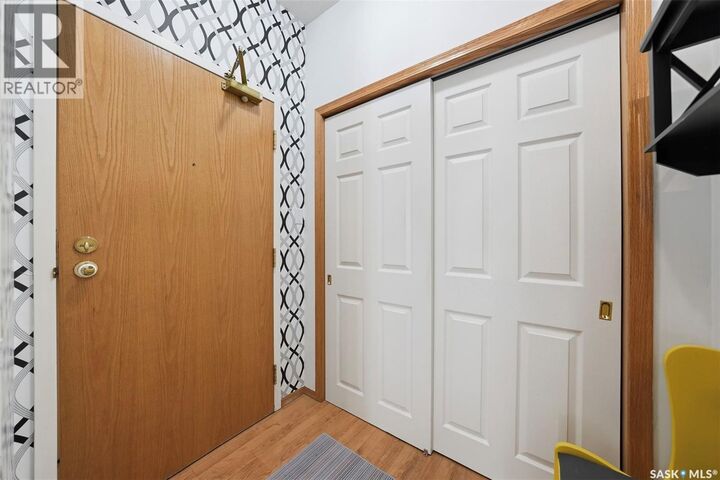 Property Photo:  105 301 34th Street W  SK S6V 8B7 