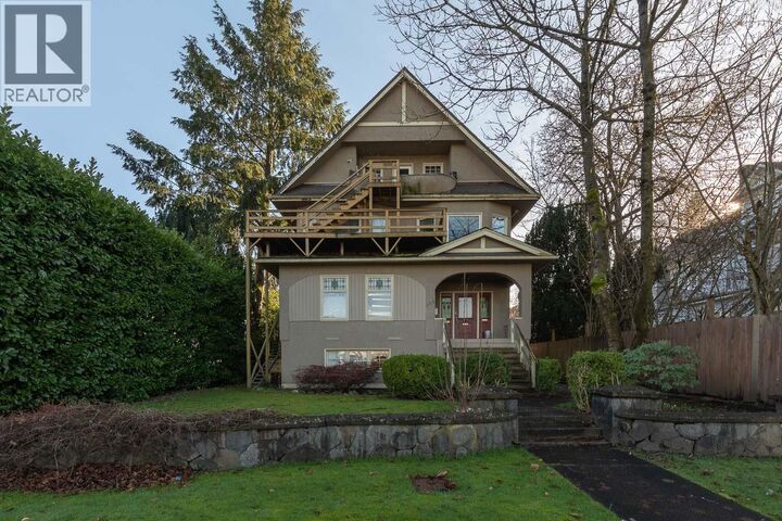 Property Photo:  236 West 12th Avenue  BC V5Y 1T8 