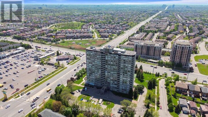 Property Photo:  700 Constellation Drive 1109  ON L5R 3G8 