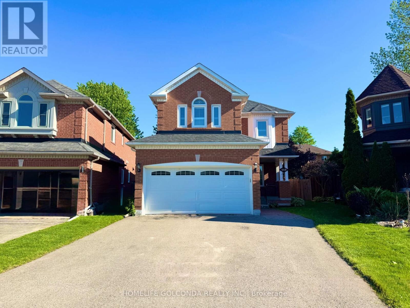 Property Photo: 440 Seneca Court ON L3X 2C8