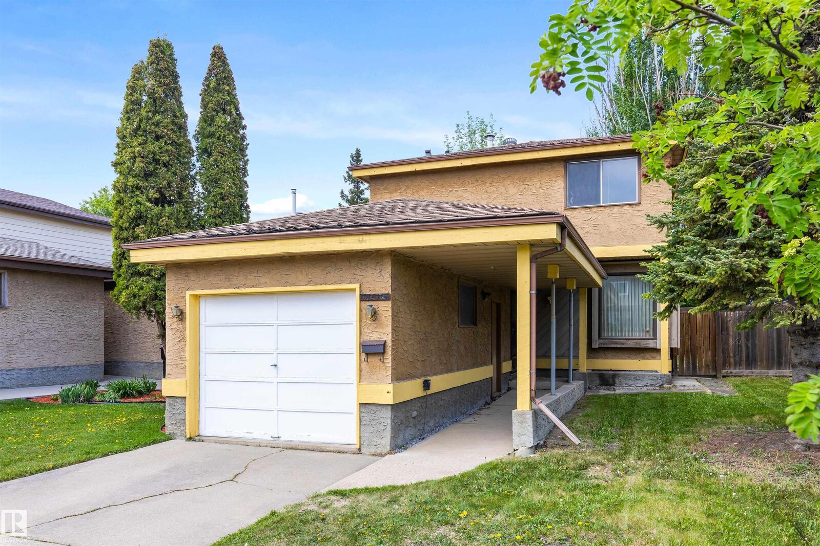 Property Photo: 17912 77 Avenue NW AB T5T 2S2