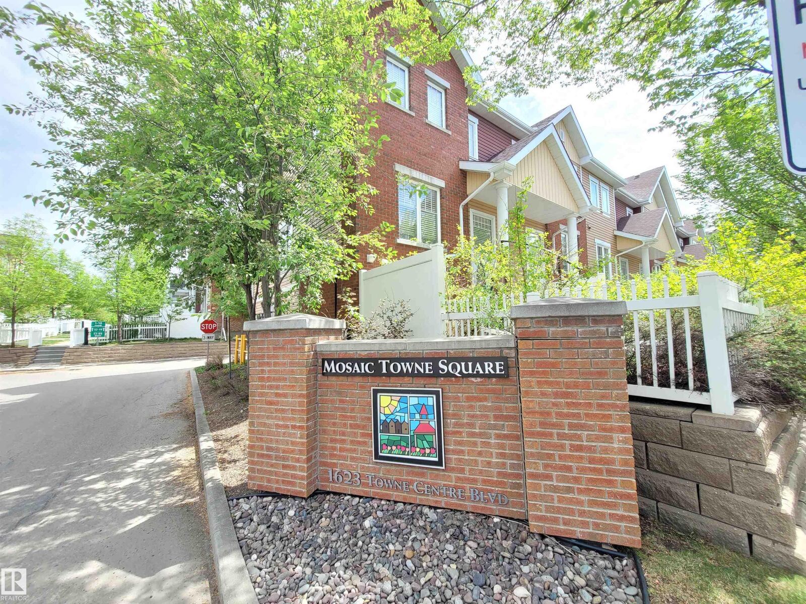 Property Photo:  1623 Towne Centre Boulevard NW 26  AB T6R 0S3 