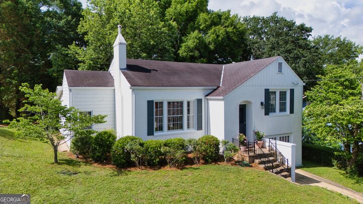 Property Photo:  414 E 9th Street SE  GA 30161 