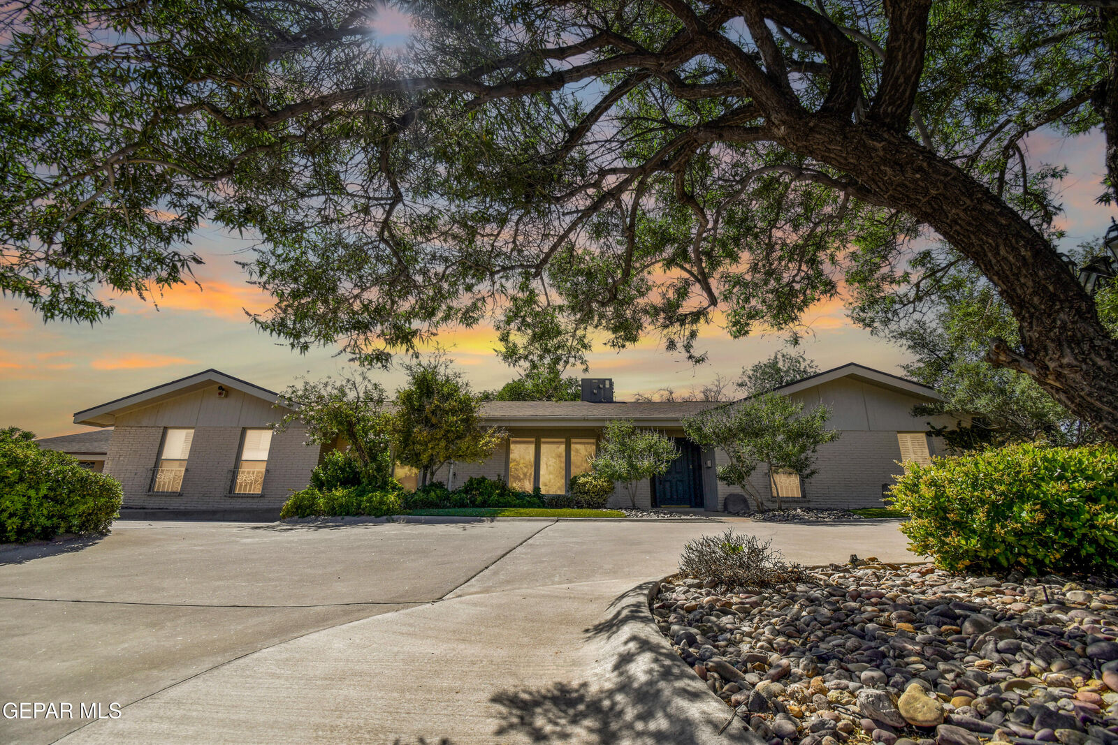 Property Photo:  849 River Oaks Drive  TX 79912 