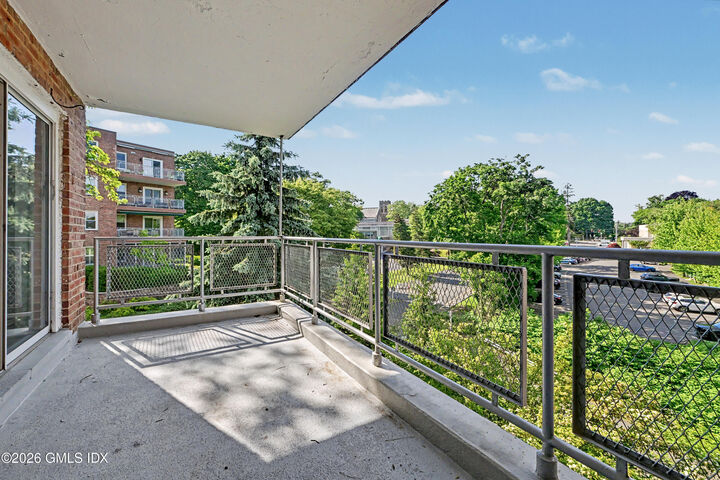 Property Photo:  1 Putnam Hill 3C  CT 06830 