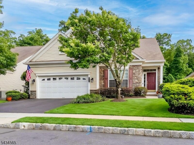 Property Photo:  717 Thistle Hill Ln  NJ 08873 