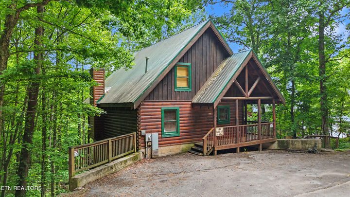 Property Photo: 4414 Forest Vista Way TN 37863