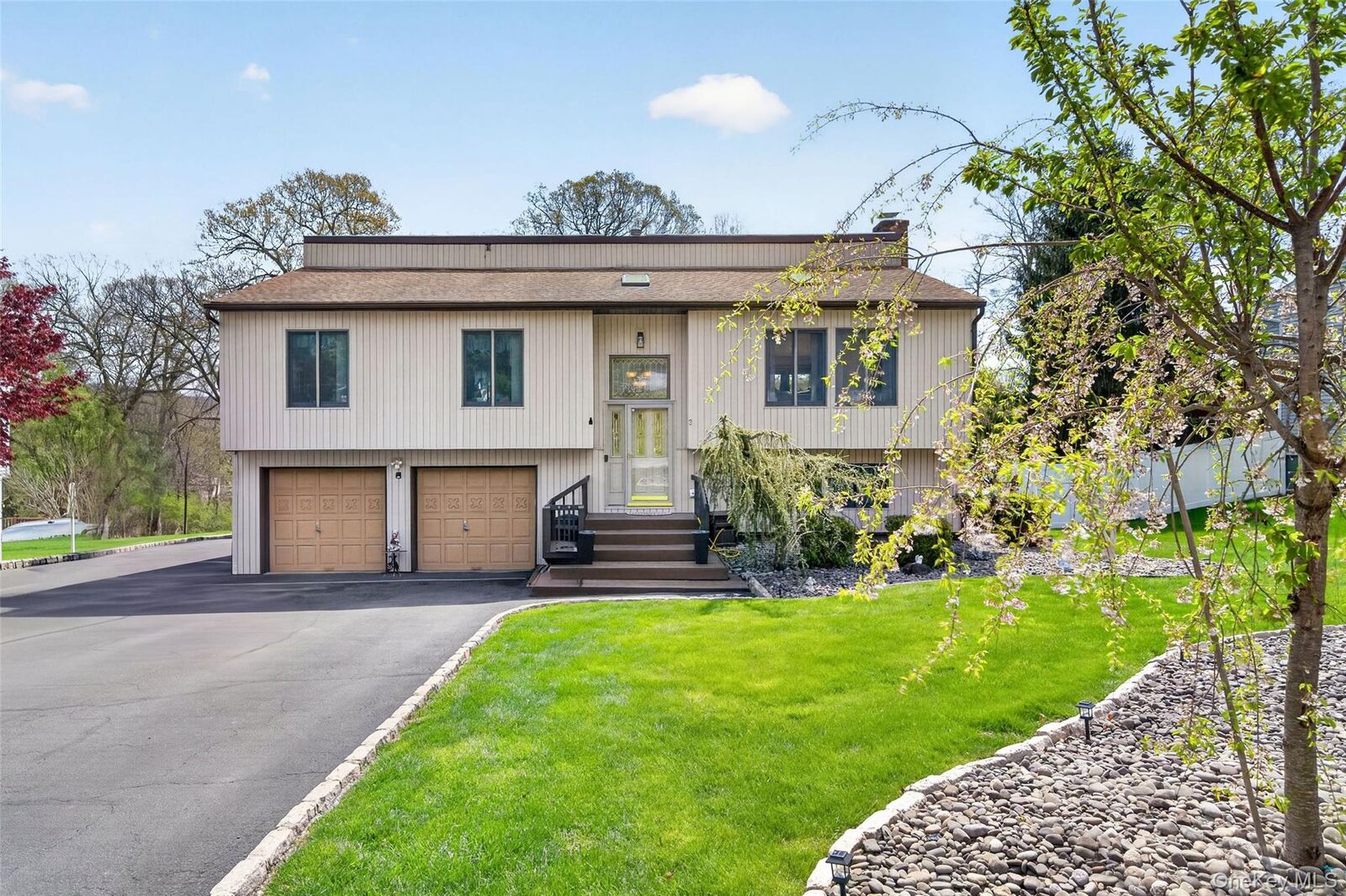 Property Photo:  3 Arlington Drive  NY 10926 