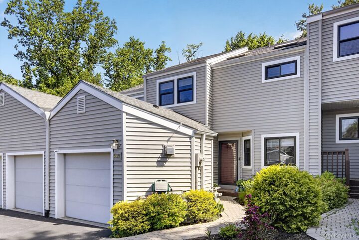 Property Photo: 31 Saddle Trail 5 NY 10562