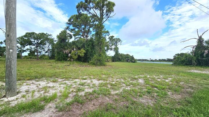 Property Photo:  56 Brig Circle E  FL 33946 