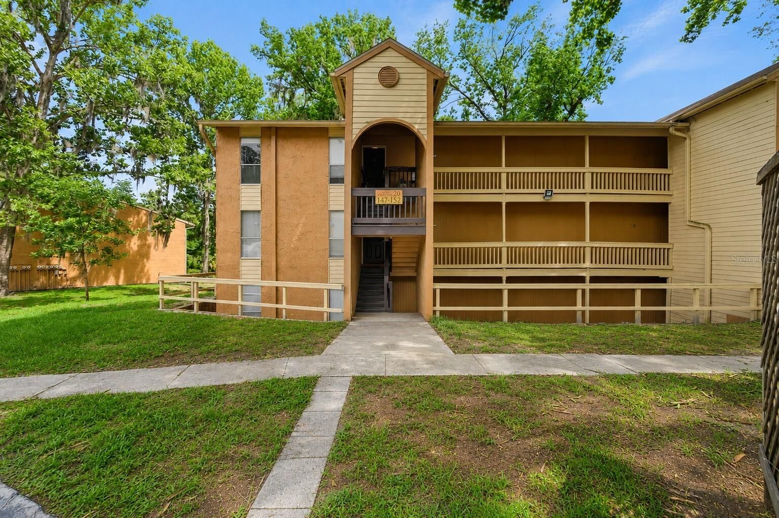 Property Photo:  1810 NW 23rd Boulevard 151  FL 32605 