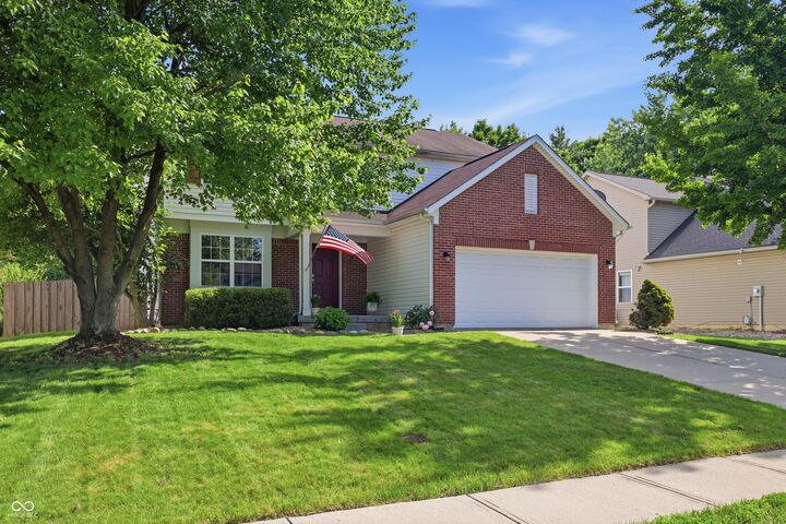 Property Photo:  10207 Tybalt Drive  IN 46038 