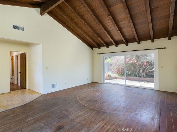 Property Photo:  438 Calle De Felipe  CA 90505 