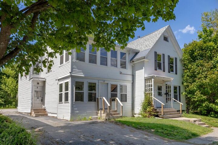 Property Photo:  95 7th Street  ME 04401 