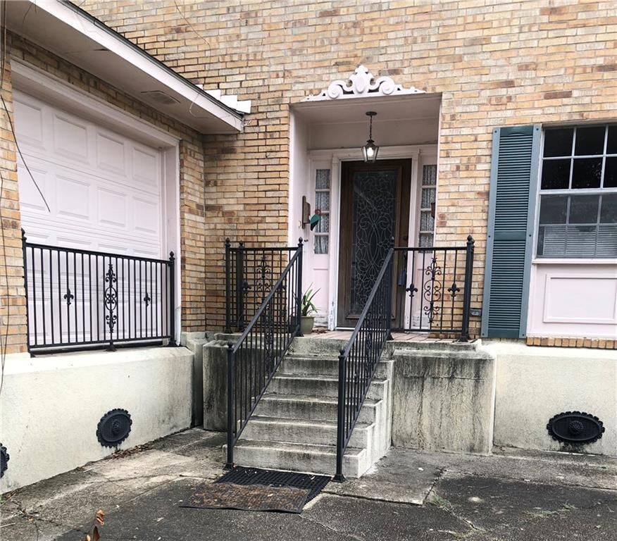 Property Photo:  3610 Rue Delphine Street  LA 70131 
