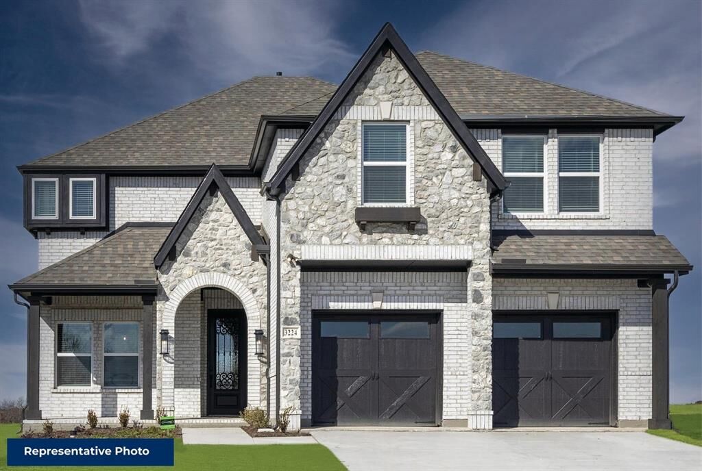 Property Photo:  1116 Branching Brook Drive  TX 75071 