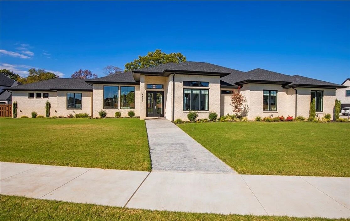 Property Photo:  8601 W Migration Way  AR 72713 