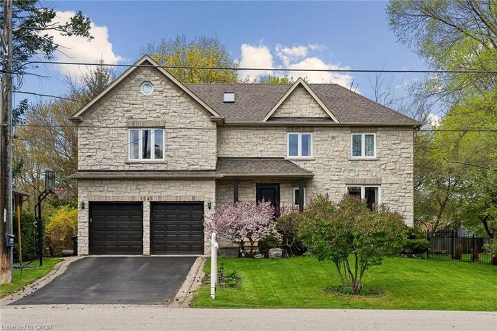 1541 Garnet Avenue — photo 1