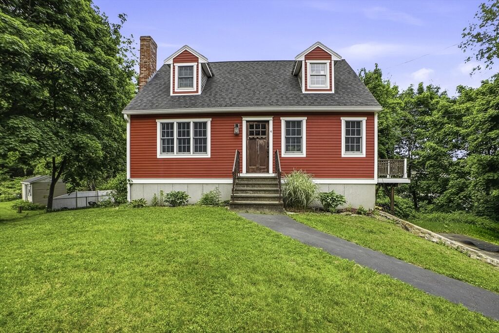 Property Photo:  4 Shawkemo Path  MA 02038 