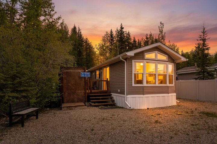 10046 Township Road 422 76A — photo 1