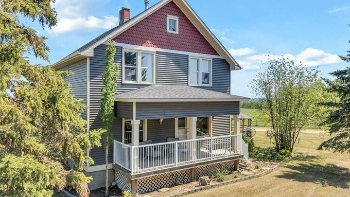 Photo de la propriété:  421011 Range Road 274  AB T4J 1K3 