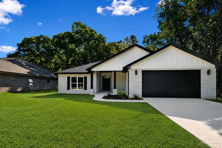 Property Photo: 4298 Watkins St FL 32571