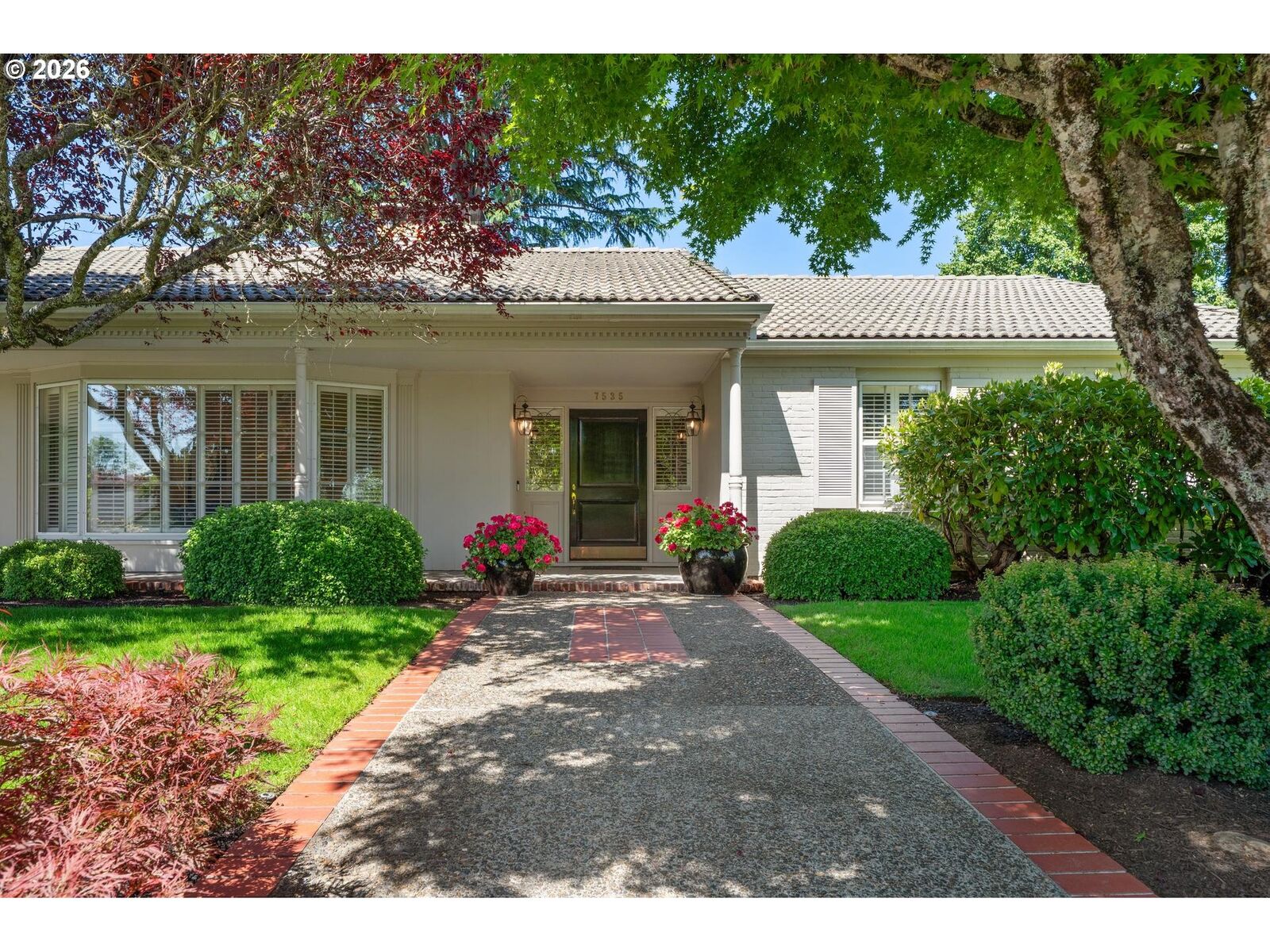 Property Photo:  7535 SW Montclair Dr  OR 97225 