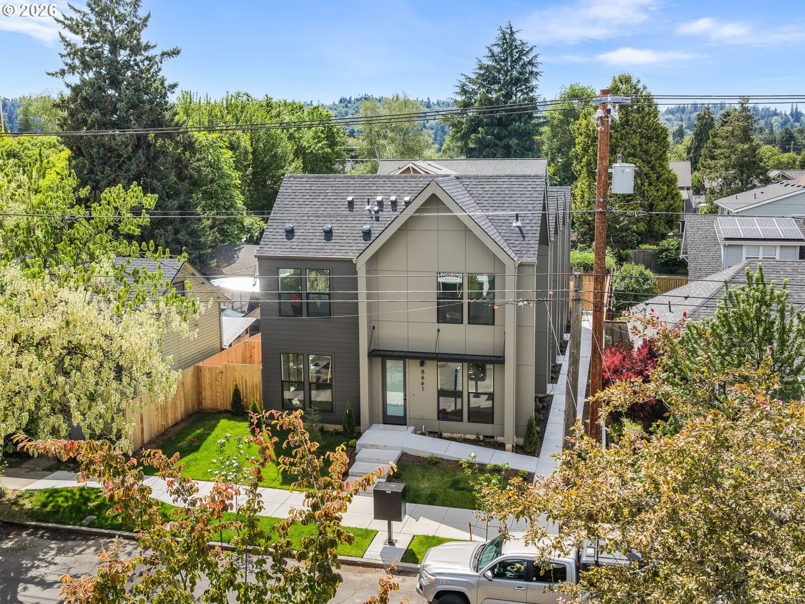 Property Photo:  8659 SE 15th Ave  OR 97202 
