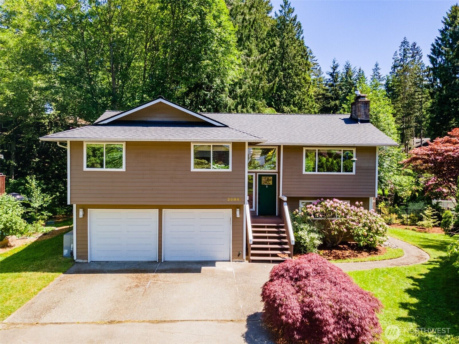 Property Photo:  20042  12th Avenue NE  WA 98155 