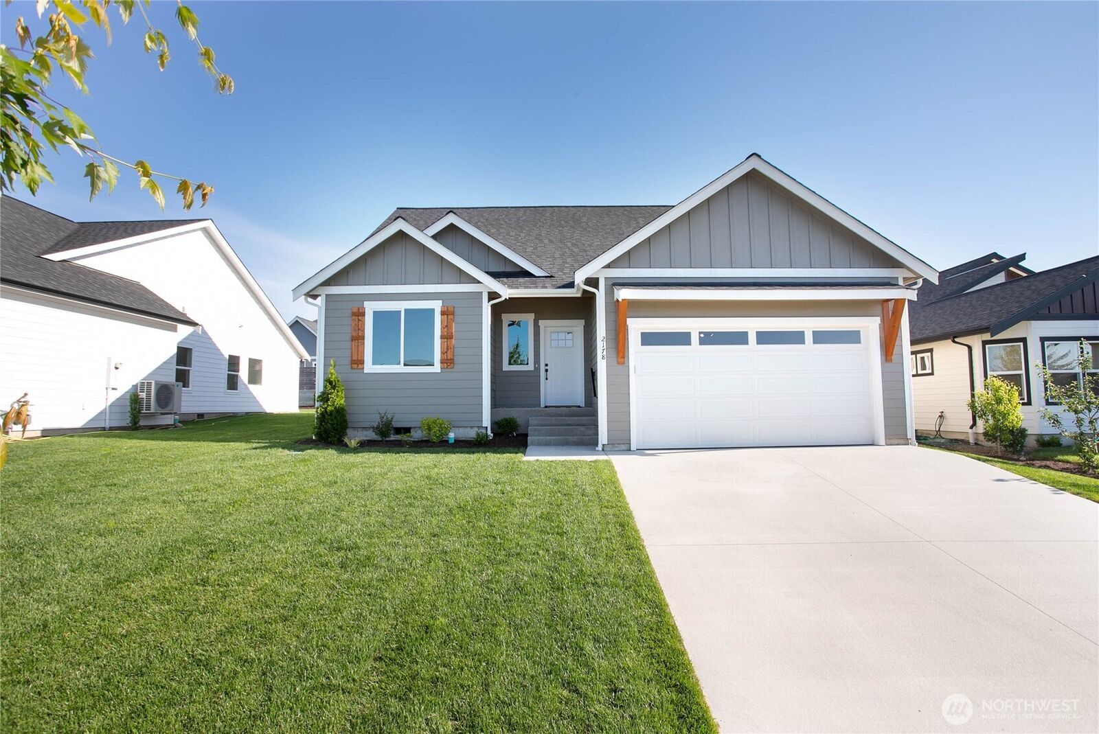 Property Photo: 2178 Lagerwey Circle WA 98264
