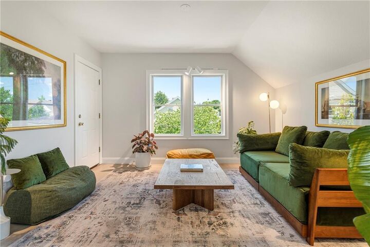 Property Photo:  331 Williams Street 3  RI 02906 