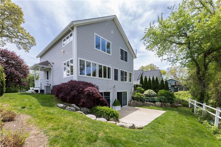 Property Photo:  150 Cedar Island Road  RI 02882 