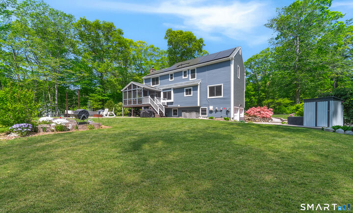 Property Photo:  6 Diamond Road  CT 06413 