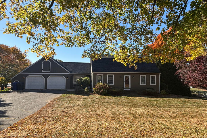 Property Photo:  1241 Halladay Avenue West  CT 06078 